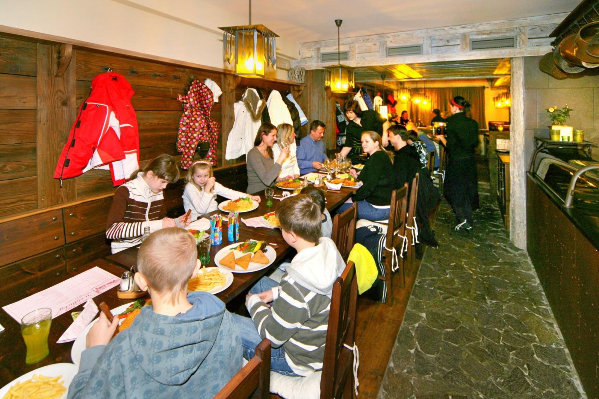Hotel Pizzeria Belmonte Špindlerŭv Mlýn Extérieur photo